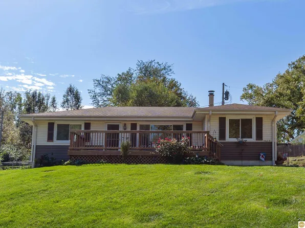 5635 Read St, Omaha, NE 68152