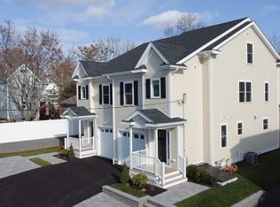 209 West St #1, Needham Heights, MA 02494