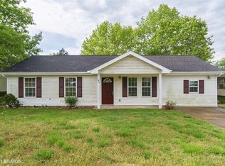 191 Eric Dr, Kirbyville, MO 65679