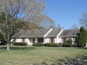 1st image of 6199 Oxbridge Dr
