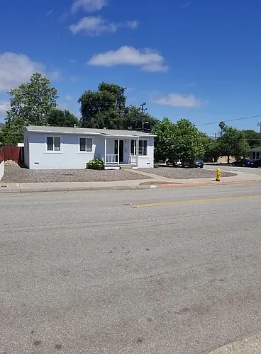 209 Jeffrey Dr Photo 1