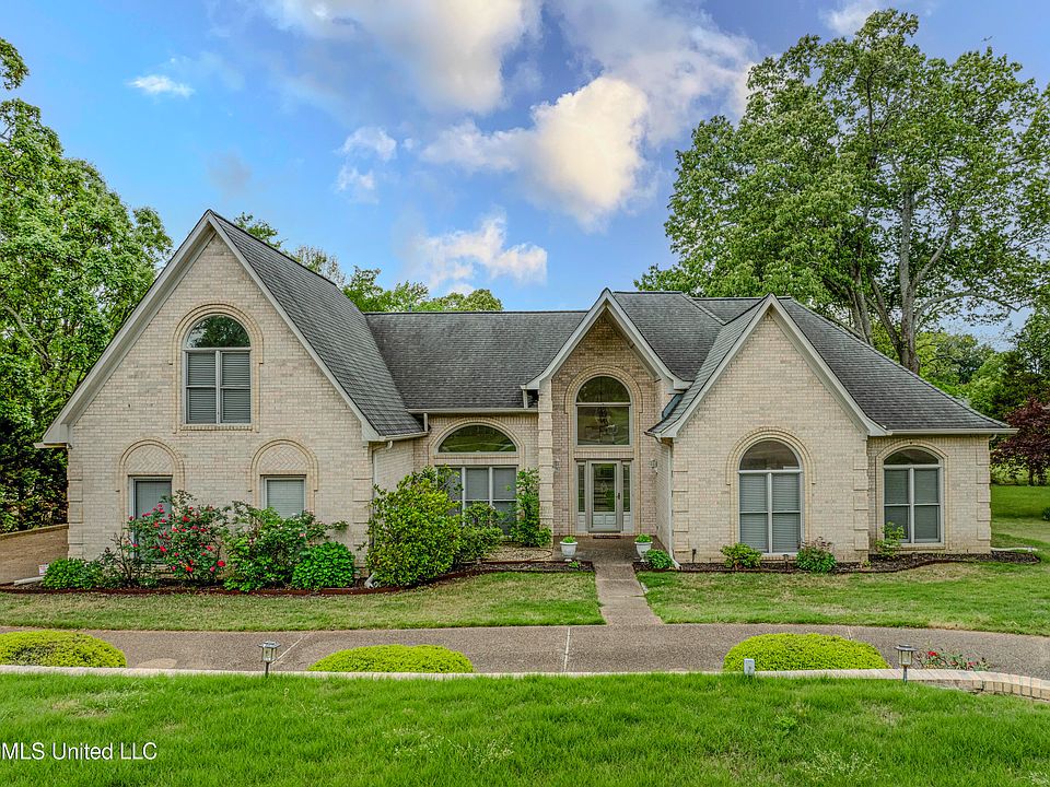 1st image of 8125 Rosemont Dr