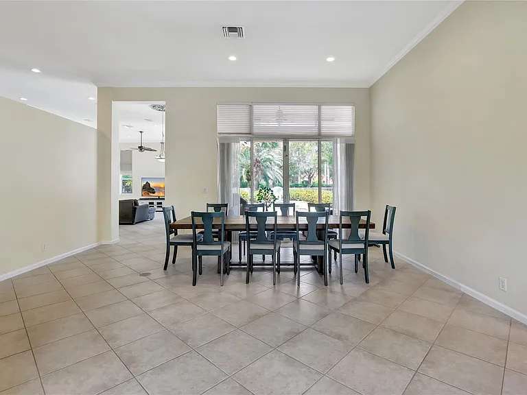 4070 Sanderling Ln — Photo 12