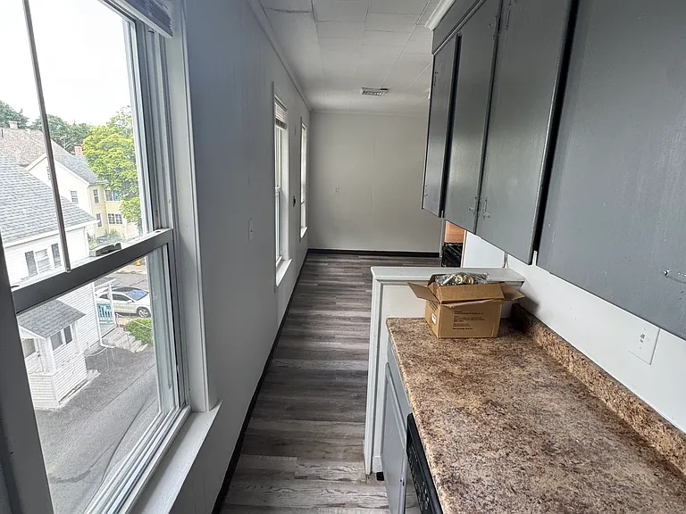83 Canterbury St #3 — Photo 12