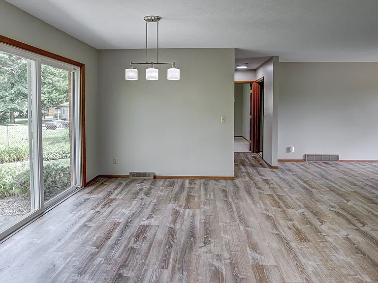 21002 Lunn Rd — Photo 10