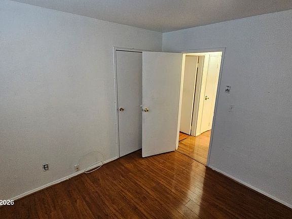 4th image of 117 Pennington Ave #N