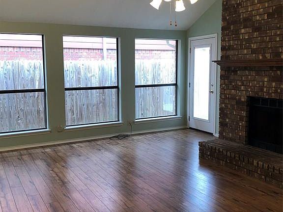 2nd image of 2112 Woodland Oaks Dr