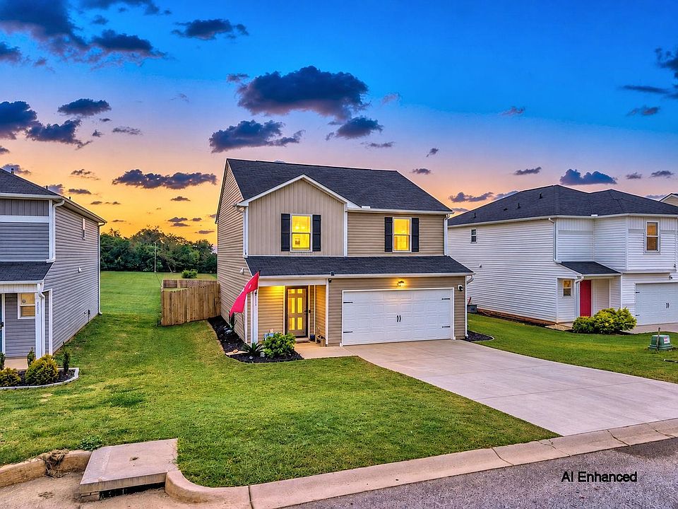 1st image of 113 Field Crest Ln