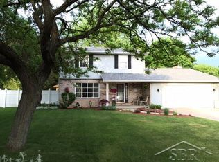3050 Badger Pl, Saginaw, MI 48603