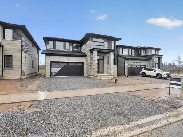 1014 Alliston Ave, Fort Erie, ON L2A 0H3
