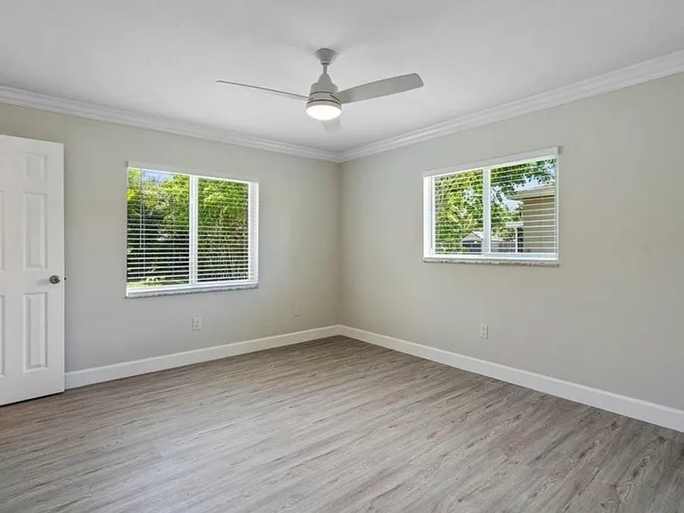 10884 Gantry St — Photo 3