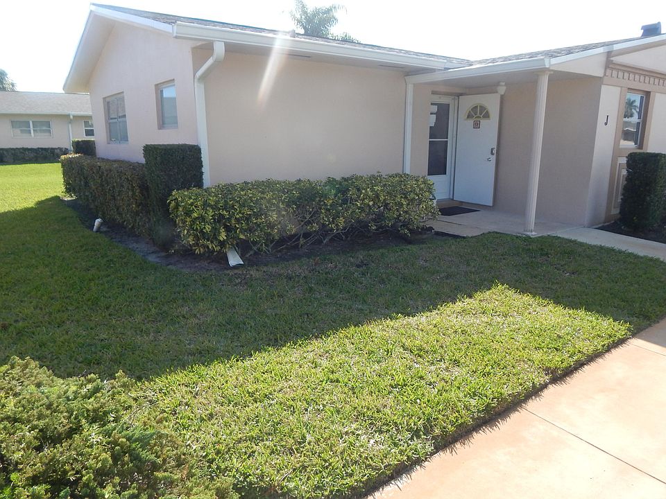 1st image of 2592 Dudley Dr E APT J