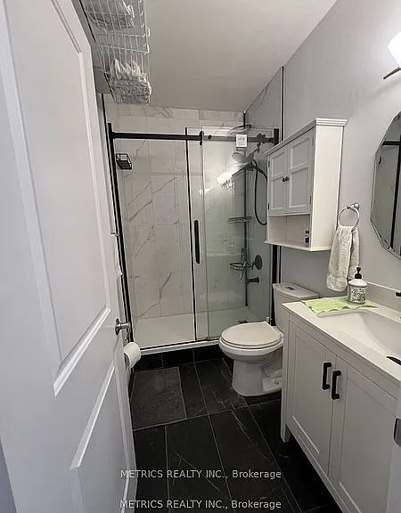 459 Kerr St #201 — Photo 13