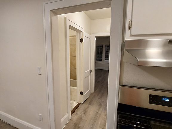 3rd image of 1912 7th Ave W APT 15