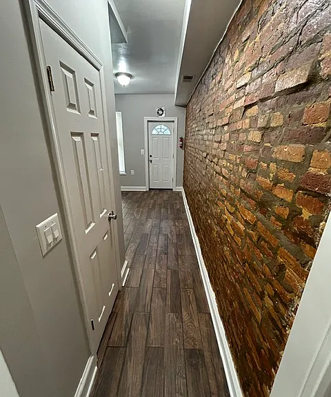 2317 E Federal St — Photo 3