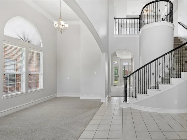1604 Morning Dove Ct, Carrollton, TX 75007