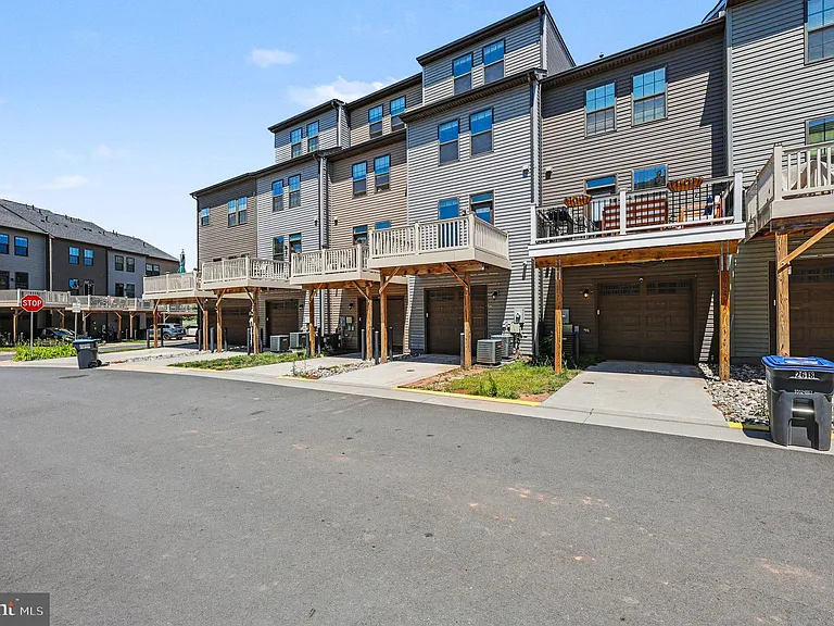 2616 Velocity Rd — Photo 26