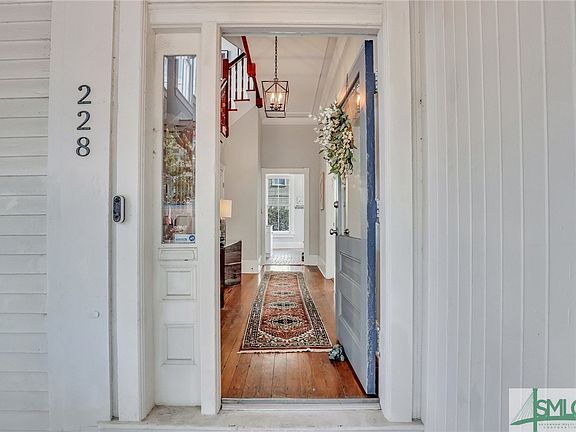 5th image of 228 E Bolton Street