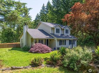 206 Salmonberry Ln, Longview, WA 98632