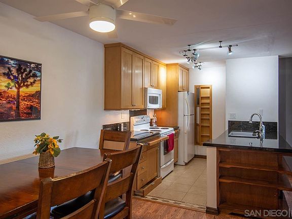 5th image of 9209 Village Glen Dr Unit 140