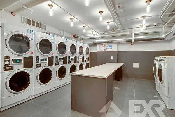 Rented by EXR | media 14