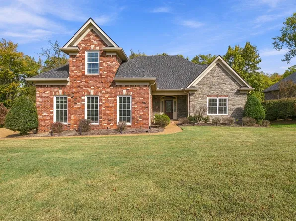1306 Camelot Bay, Mount Juliet, TN 37122