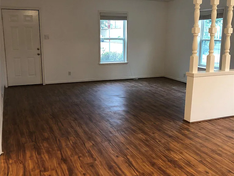 4236 Ruskin St — Photo 3