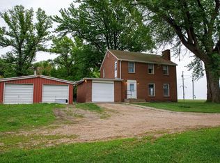 52130 350th St, Lafayette, MN 56054
