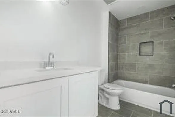 917 S 5th Ave #1 — Photo 6