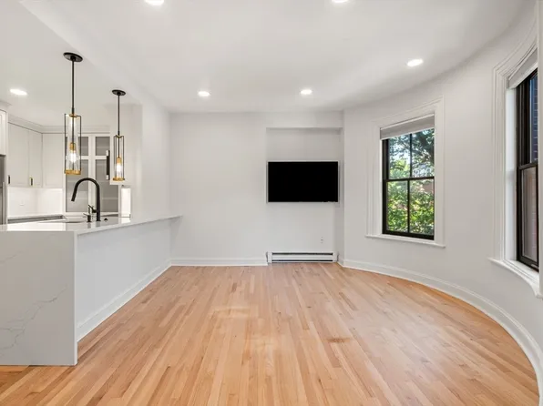 97 Waltham St APT 5, Boston, MA 02118