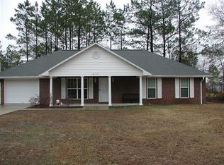 655 Barbara St, Metter, GA 30439