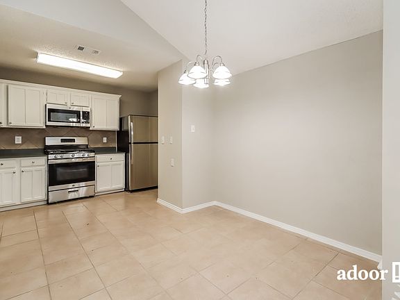 4th image of 8422 Ashlawn Dr