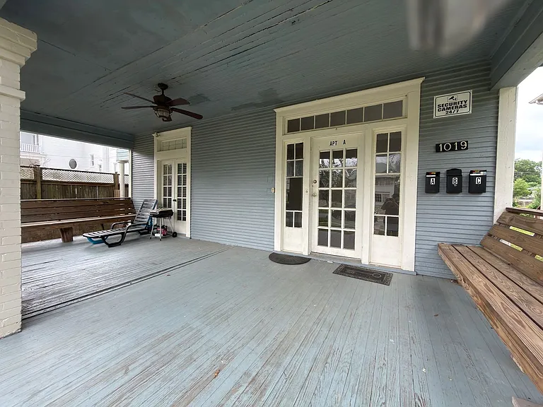 1019 Sheridan Ave #A — Photo 2