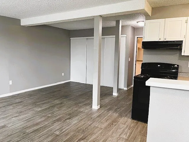 Riverbend Terrace Apartments — Photo 18