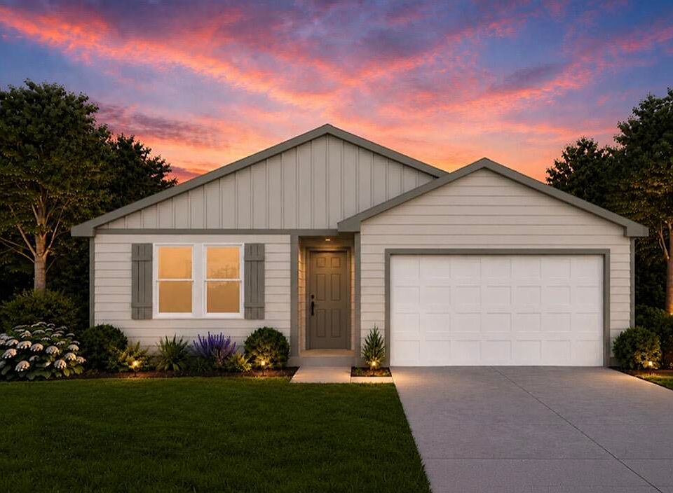 1st image of 13 Orchard Cir