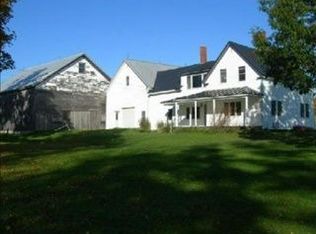 636 Lang Hill Rd, Palmyra, ME 04965