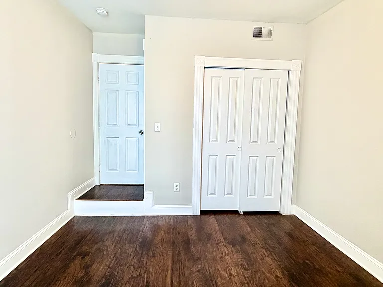 2125 1/2 McCulloh St #3 — Photo 13