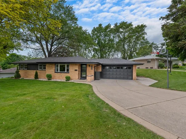 5329 Morningside DRIVE, Greendale, WI 53129