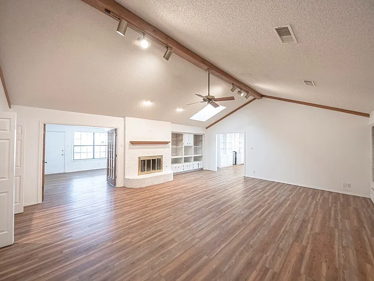 4007 Crestridge Dr — Photo 12