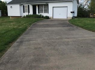 4615 Tin Man Aly, Washington, MO 63090