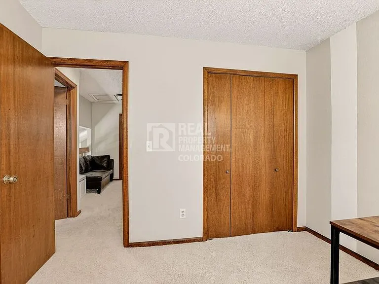11185 E Linvale Dr — Photo 15