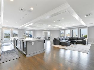 377 W 1st St #9, Boston, MA 02127