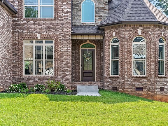 5th image of 867 Burley Barn Rd