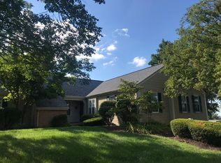 1 Cogswells Grant #1, Fairfield, OH 45014