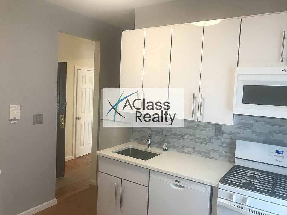 1st image of 25-72 43rd St #3