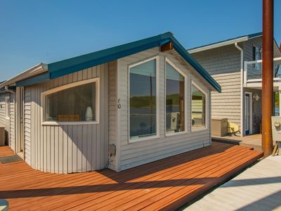 19609 NE Marine Dr UNIT E10, Portland, OR, 97233