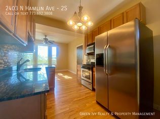 2403 N Hamlin Ave #2S, Chicago, IL 60647