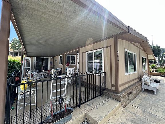 2nd image of 4040 E Piedmont Dr #253