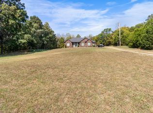 3660 Moore Hollow Rd, Woodlawn, TN 37191