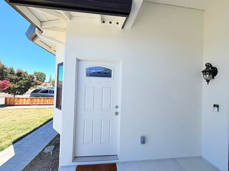85 Cronin Dr — Photo 10